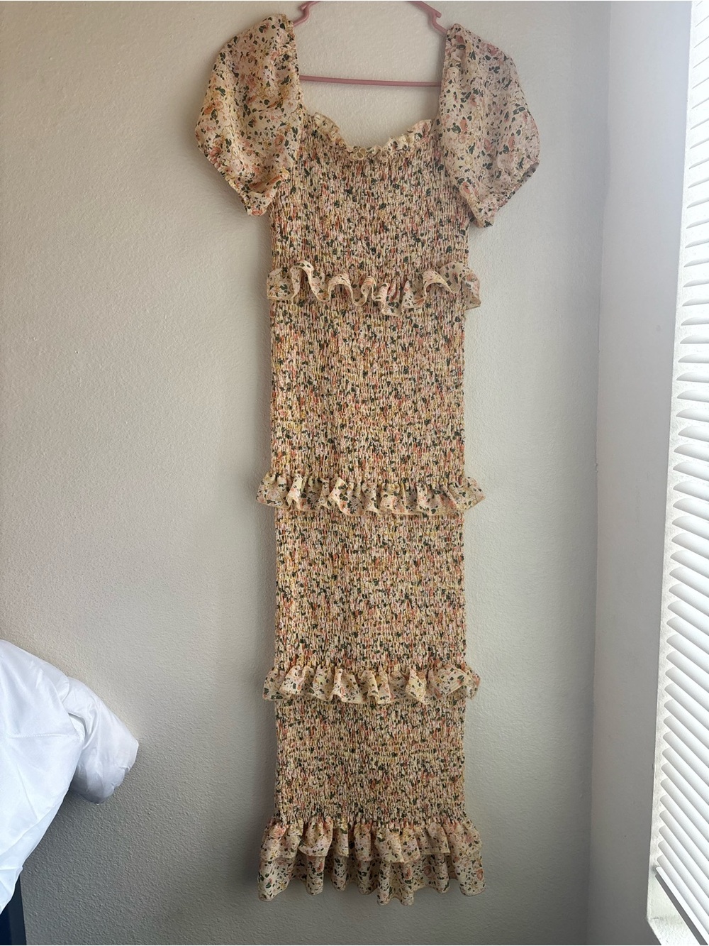 Mable Floral Smocked Midi Dress Cottagecore Puff Sleeve Ruffle Size M